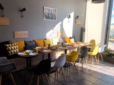 CO&WO Coworking café