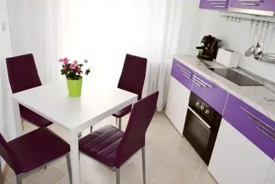 Elia - Short-term Rental Apartment in Sofia