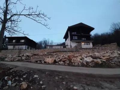 Houses on the Rock