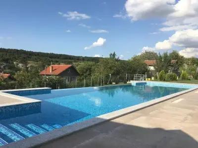 Luxurious Sunset Villa with Pool in Bozhichen