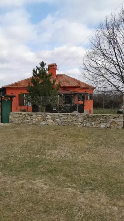 Cozy 1 Bed Cottage in Ognen near Karnobat Burgas