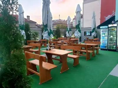 Vıntage Bar & Grilll Търговище