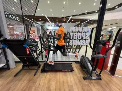 SPORT DEPOT Пловдив Markovo Tepe Mall