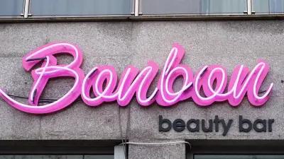 BONBON Beauty Bar