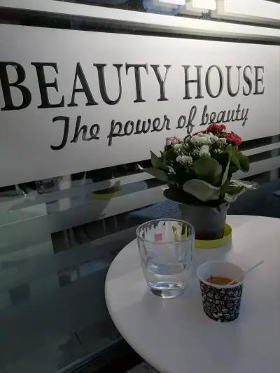 Beauty House