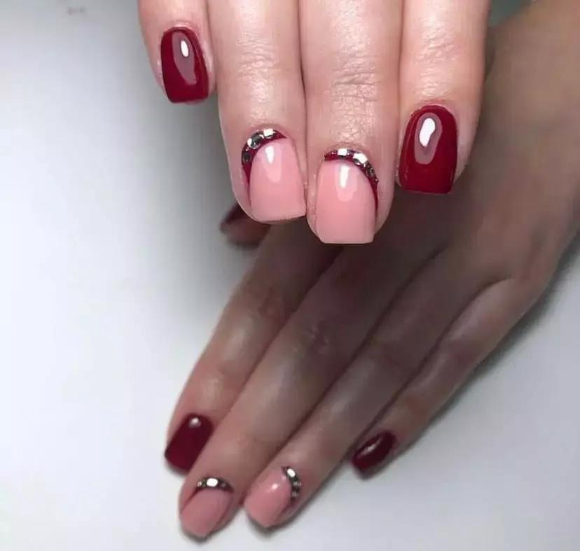 Aness nails