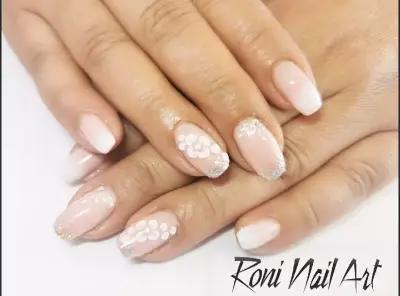 Roni Nail Art