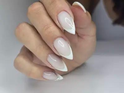 Салон за маникюр ''Adi Nails ART''