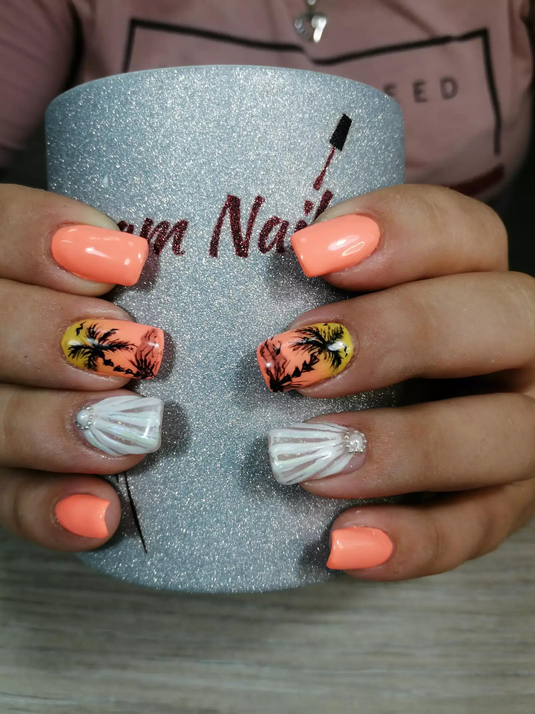 Маникюр Габрово "Dream Nails T"