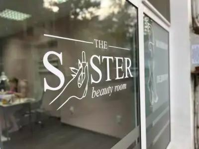 The Sister beauty room