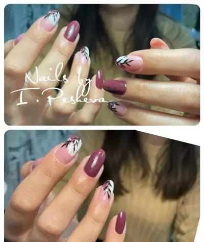 I.Pesheva nails