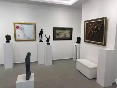 Art Gallery Vejdi / Арт Галерия Вежди