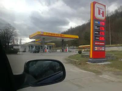 Бензиностанция Троянефт