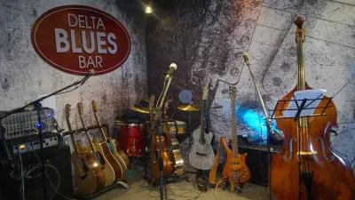 DELTA BLUES BAR