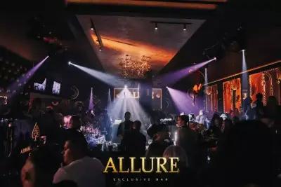 Piano bar Allure