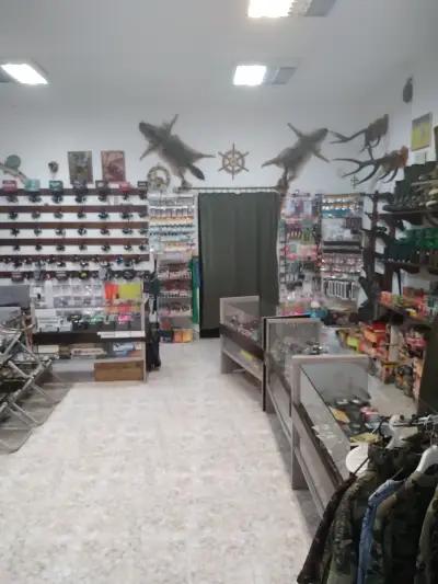 Hunt & Fish Shop