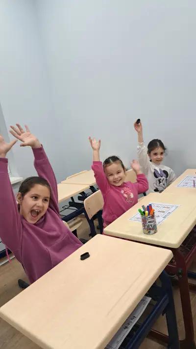 Езиков център "Съни скуул" Бургас, SunnySchool language center