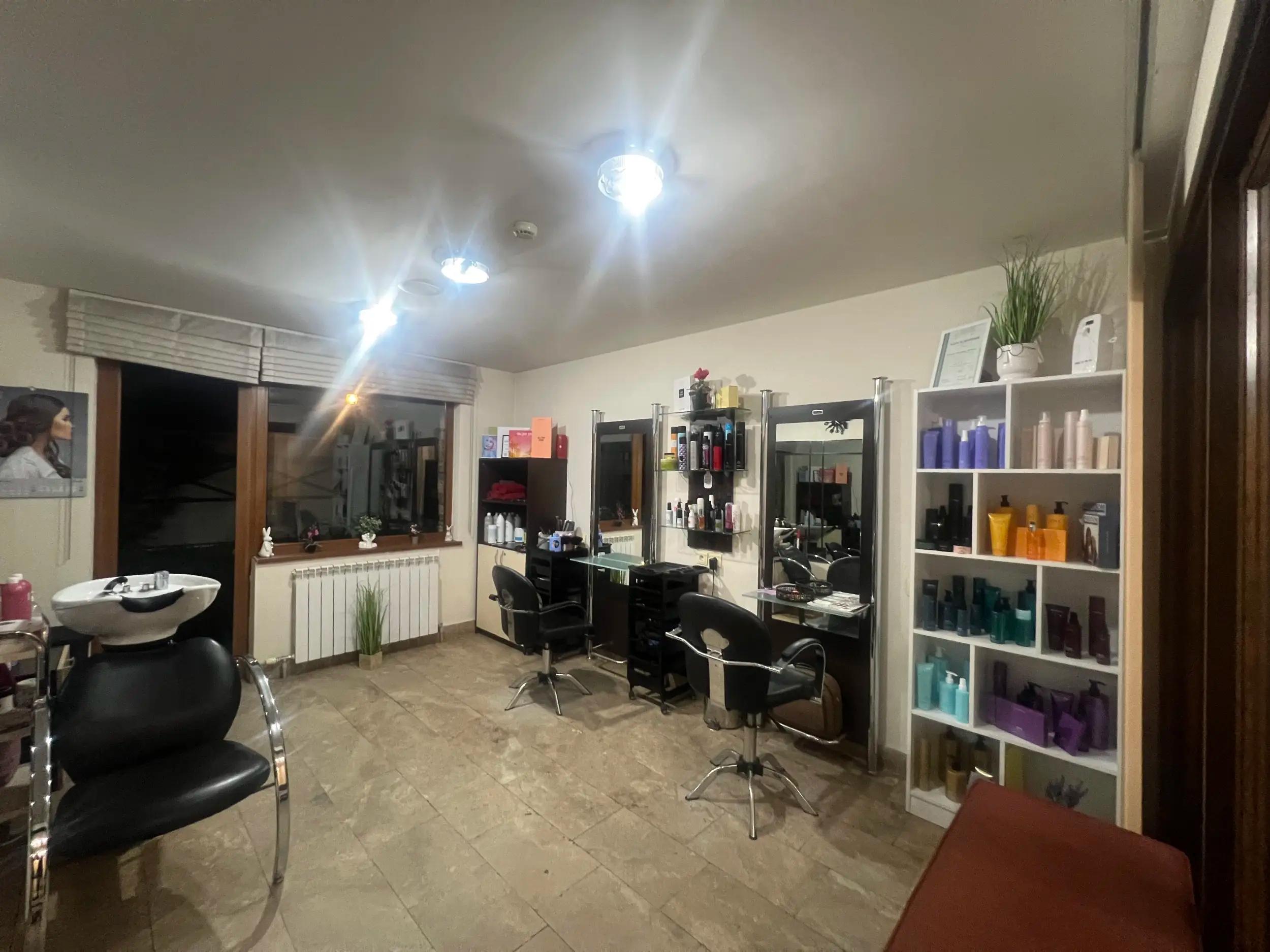 Hair Salon “Tomi Sakareva”