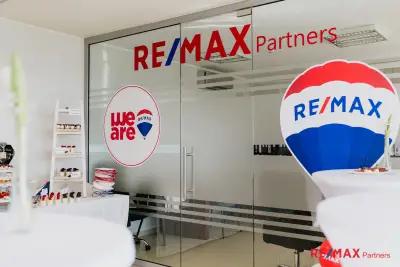 RE/MAX Partners недвижими имоти