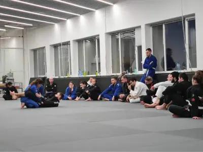 Twisted Jiu Jitsu / зала 2