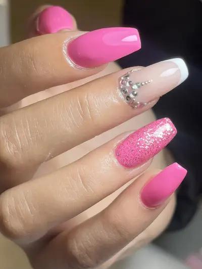 Bl_nails