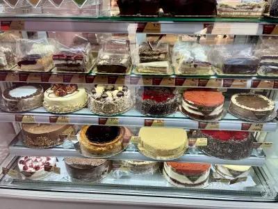 Confectionery “Skyline” Blagoevgrad | Сладкарници и Торти “Skyline” Благоевград