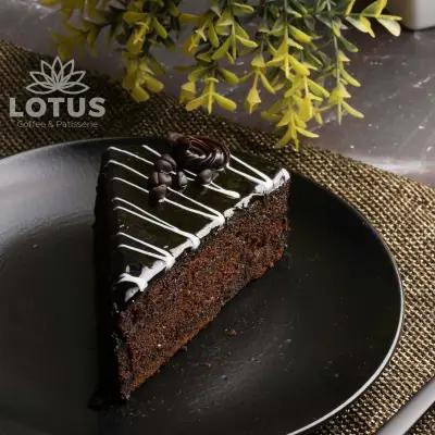 Lotus Café & Patisserie