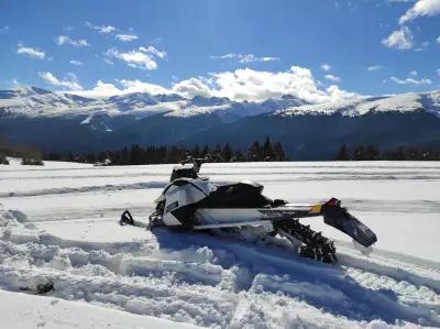 Snowmobile tour starting point