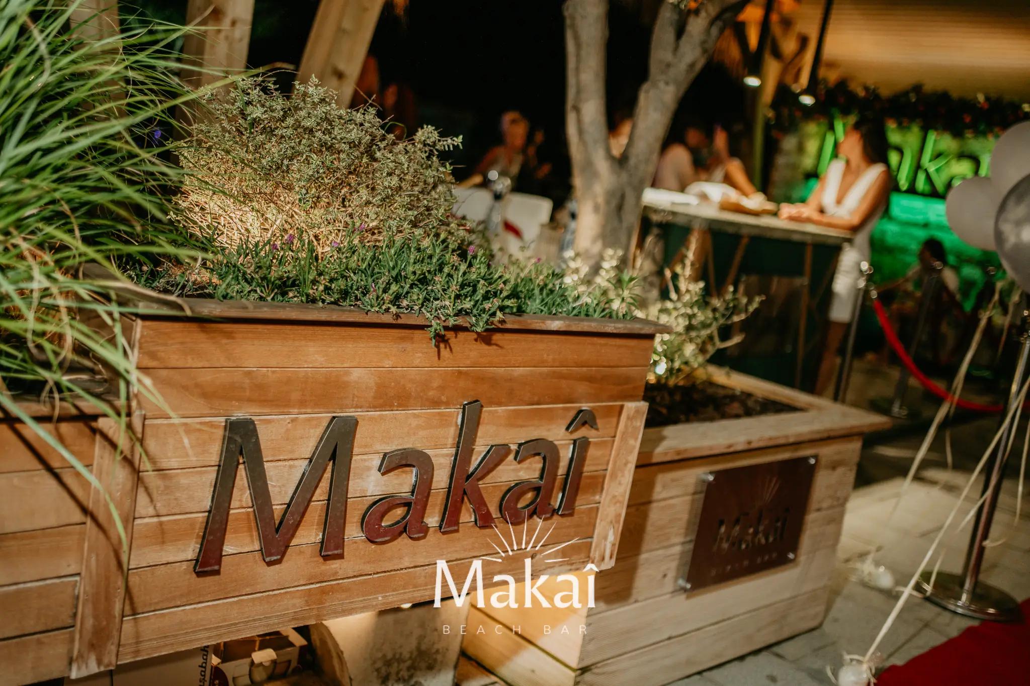 Makai Beach Bar