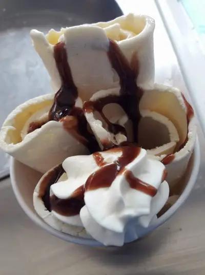 Tedo'S Ice Cream Rolls