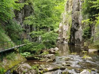 Водопад "Самодивско пръскало"