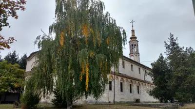 Храм „Успение Пр. Богородица“