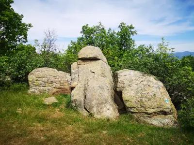 Мегалит „Вратата на богинята“