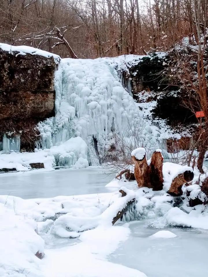 Иваниловски водопад