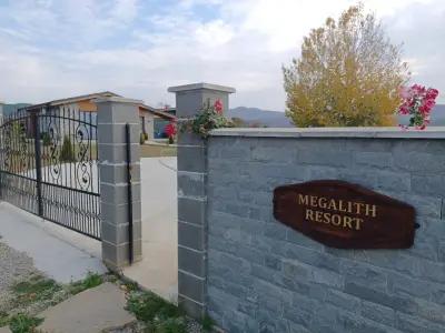 Megalith Resort/Мегалит Резорт