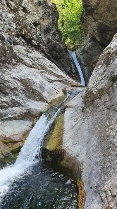 Водопад Скоковете