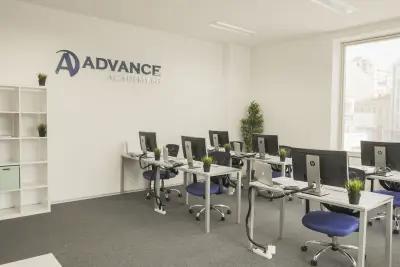 AdvanceAcademy.bg