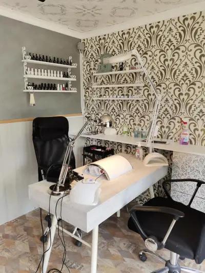 Салон за маникюр Nail studio Violett