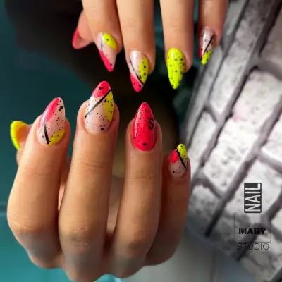 Маникюр педикюр Златоград - Mary Nail Studio