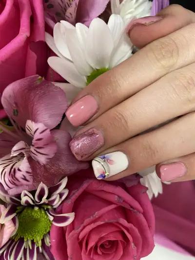 Студио за маникюр Nails studio Biliana