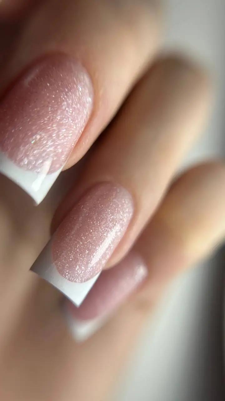 French Nails