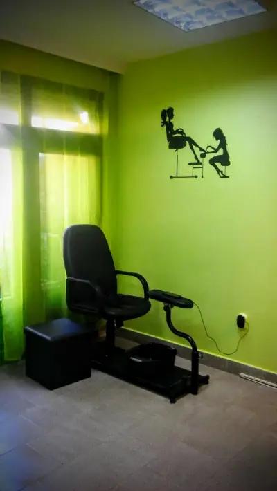 Spectrum nail art studio