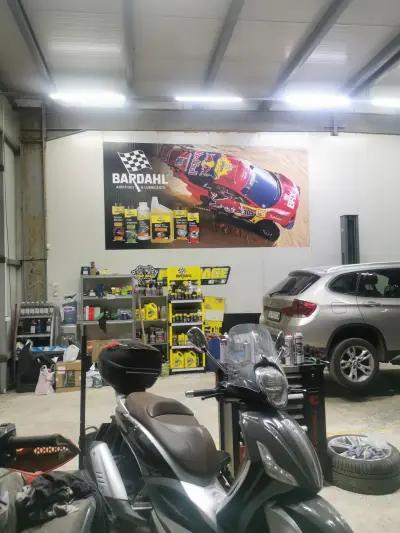 Pro Race Garage