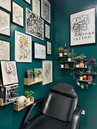 TORA TATTOO Studio