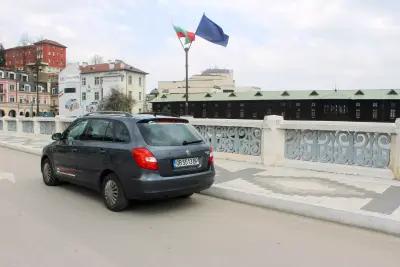 Автомобили под наем Ловеч