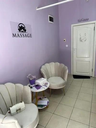 MaderoLila massage studio