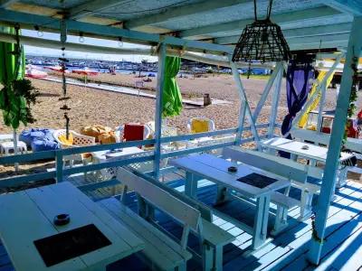 Напук beach bar