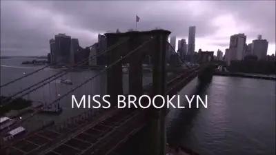 Miss Brooklyn Хасково | mbZona.eu