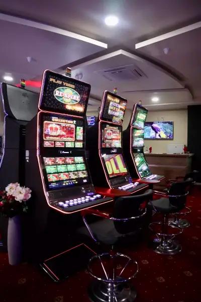 Rubin Slots Gaming Hall