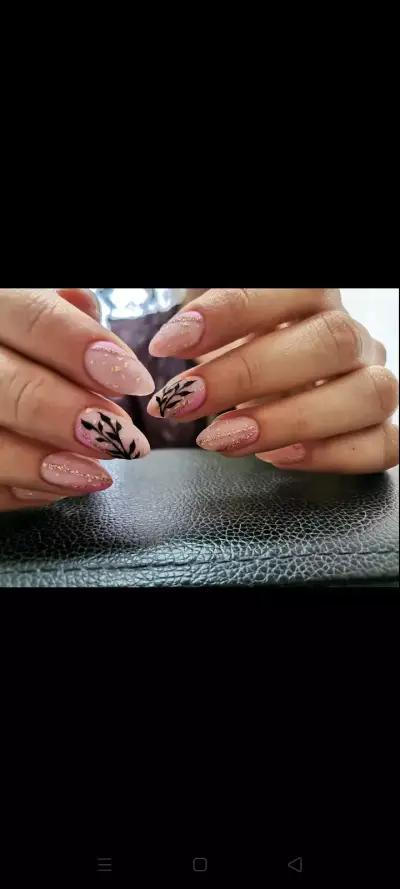 Beauty studio art nails Irena